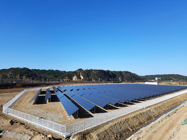 인천공항 주변 유휴부지에 조성되는 태양광발전 설비 전경 [사진=인천공항공사]