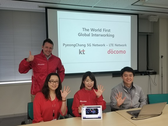 KT가 평창 5G 시범망과 일본 NTT도코모의 상용 LTE(4G)망 간의 데이터 로밍 시연에 성공했다. [사진=KT]