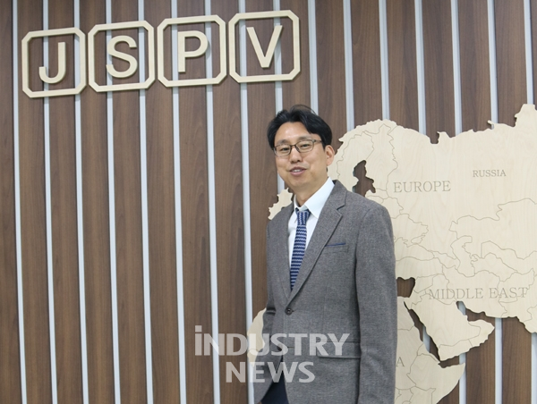 제이에스피브이 이정현 회장 [사진=인더스트리뉴스]