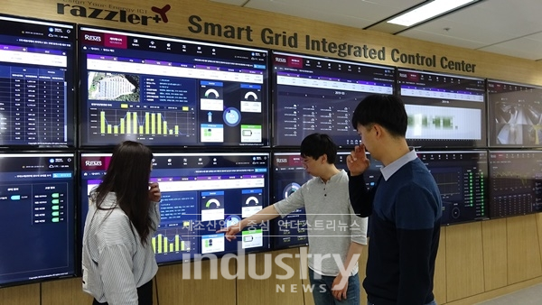 레즐러플러스 관제센터 [사진=레즐러플러스]