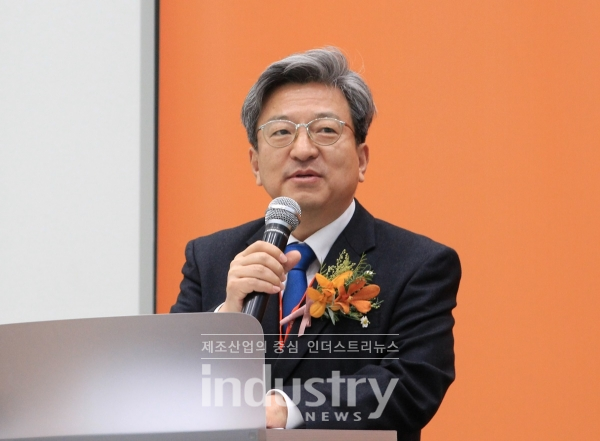 이원재 인천경제자유구역청장이 축사를 하고 있다. [사진=인더스트리뉴스]