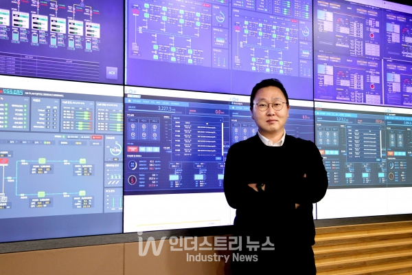 한국동서발전 신사업운영센터 채효진 대리는 “동서발전의 발전량 예측 기술은 지난해 10월 소규모 전력중개시장 개장일로부터 현재까지 약 2%대의 오차율을 보이고 있다”고 밝혔다. [사진=한국동서발전]
