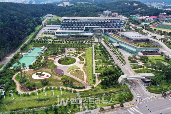 한국서부발전은 중소‧중견기업에 특허기술을 무상으로 나눠 경영여건 악화 해법을 찾는데 도움을 주고 있다. [사진=한국서부발전]