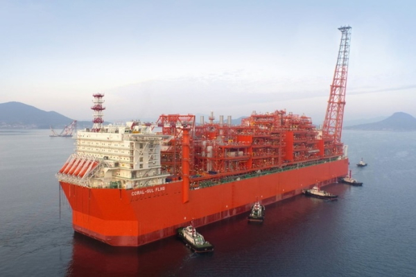 @ 삼성중공업이 건조한 대형 FLNG ‘코랄 술’. /사진=삼성중공업