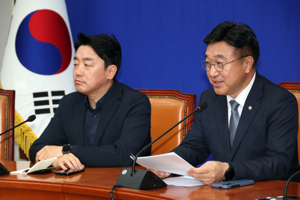 5일 서울 여의도 국회에서 더불어민주당 윤호중 총괄선대본부장이 기자간담회를 하고 있다. /사진=연합뉴스
