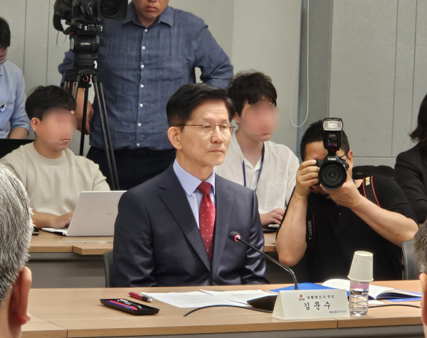 김문수 국민의힘 대선 후보가 지난 22일 대한의사협회 간담회에 참석했다. /사진=김희선 기자