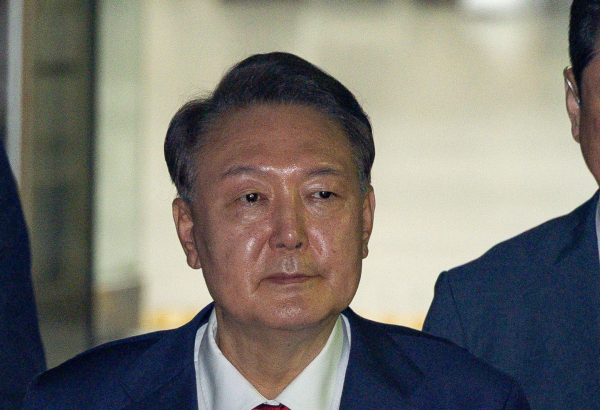 12·3 비상계엄과 관련해 특검의 수사를 받는 윤석열 전 대통령이 지난 9일 서울 서초구 서울중앙지법에서 열린 구속 전 피의자 심문(영장실질심사)이 끝난 뒤 법원을 떠나고 있다. /사진=사진공동취재단
