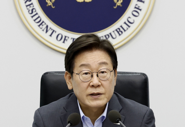 이재명 대통령이 지난 10일 서울 용산 대통령실 청사에서 열린 3차 수석·보좌관 회의에서 발언하고 있다. /사진=대통령실통신사진기자단