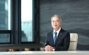 해외 출장 나선 임종룡 우리금융 회장, 1년8개월만에 직접 IR현장에 나선다