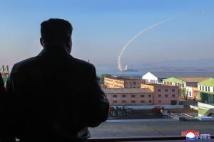 WSJ “北, 보복 핵공격 능력 확보 위해 해군 전력 증강 나서”