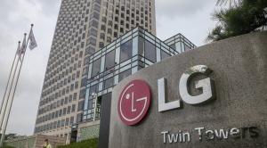 LG家 모녀, '구본무 금고 훼손' 구본능·하범종 고발…경찰 '무혐의'로 종결 처리