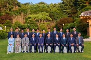 李대통령, 與원내지도부와 만찬…송미령 유임 우려에 
