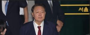 윤석열, '12·3 비상계엄' 재구속 운명의 날…오늘 뜨거운 법정 공방 예고
